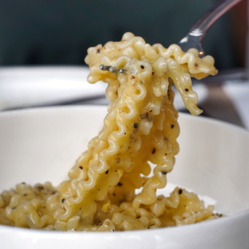 caffe fernet cacio e pepe