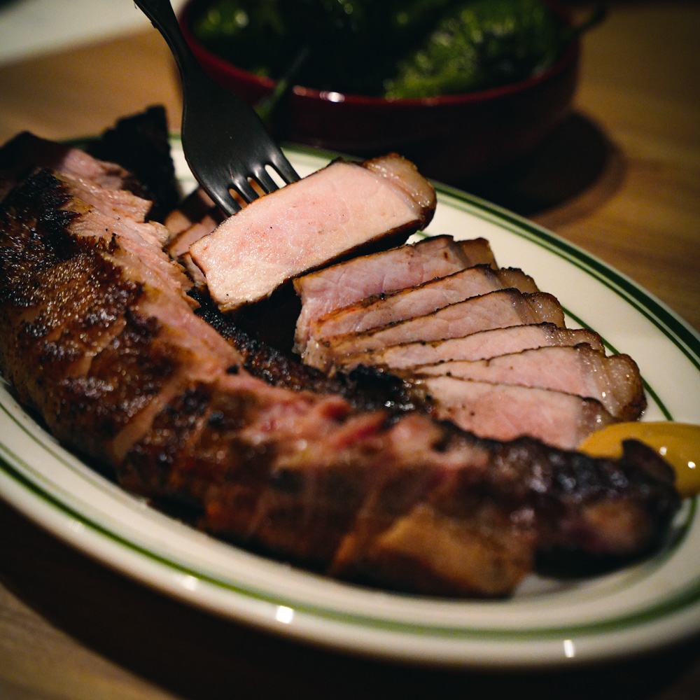 paraphrase restaurant review